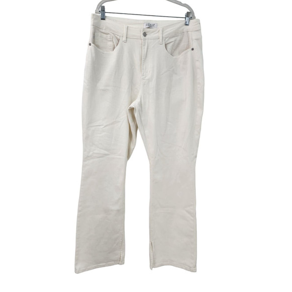 Judy Blue Lila Mid Rise Split Hem Bootcut Size 18 W  White - Picture 3 of 11